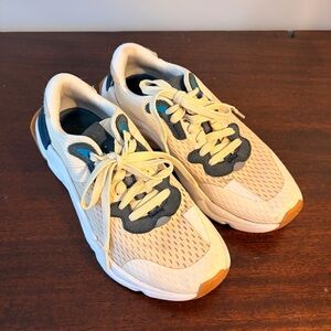 Women’s Sorel Cream and Navy Lace-Up Athletic Sneakers Size 8.5